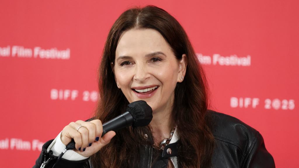 Juliette Binoche Launches Directorial Career at Busan Film&nbsp;Festival