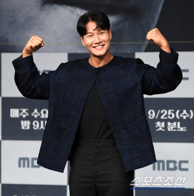 Kim Jong-kook broke the good news after five days of top secret marriage