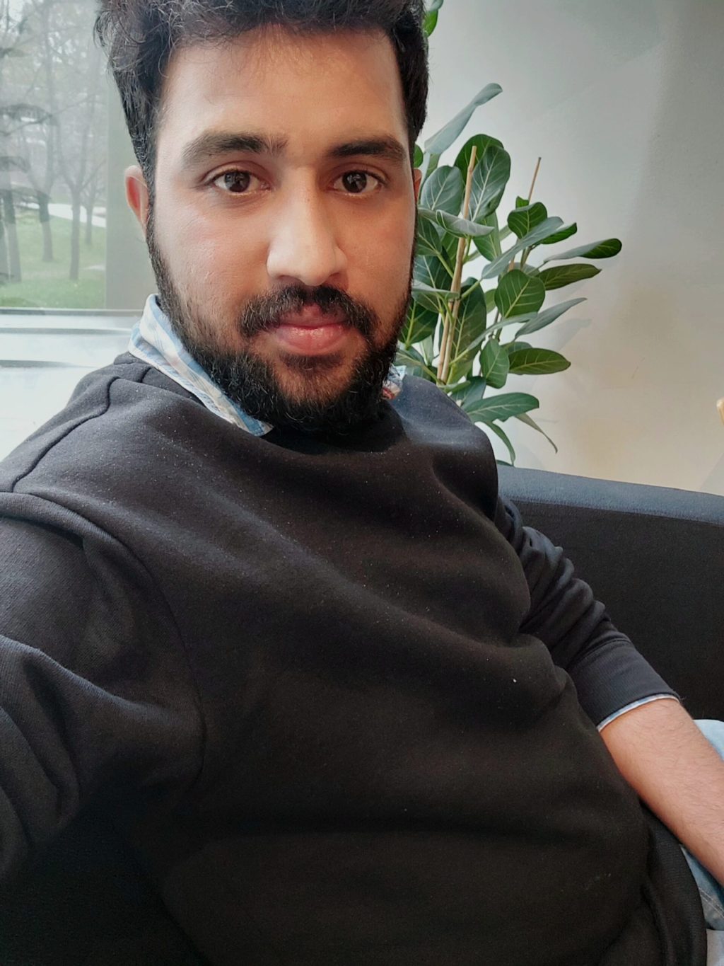 Dr Uzair Khan’s AI-Driven Aesthetic Revolution at Estheticare&nbsp;Islamabad