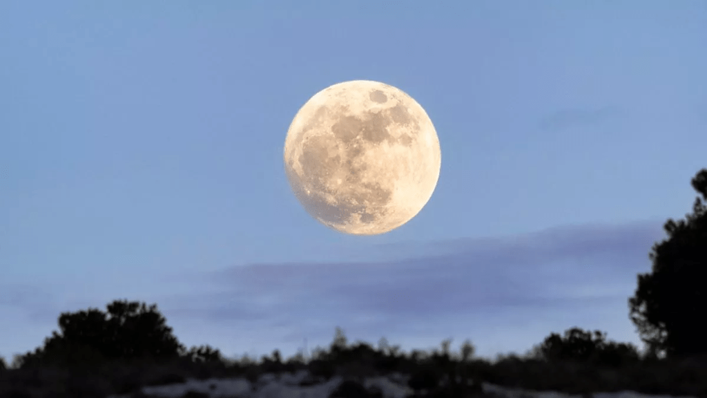 First 2025 Supermoon to Light Up October&nbsp;7