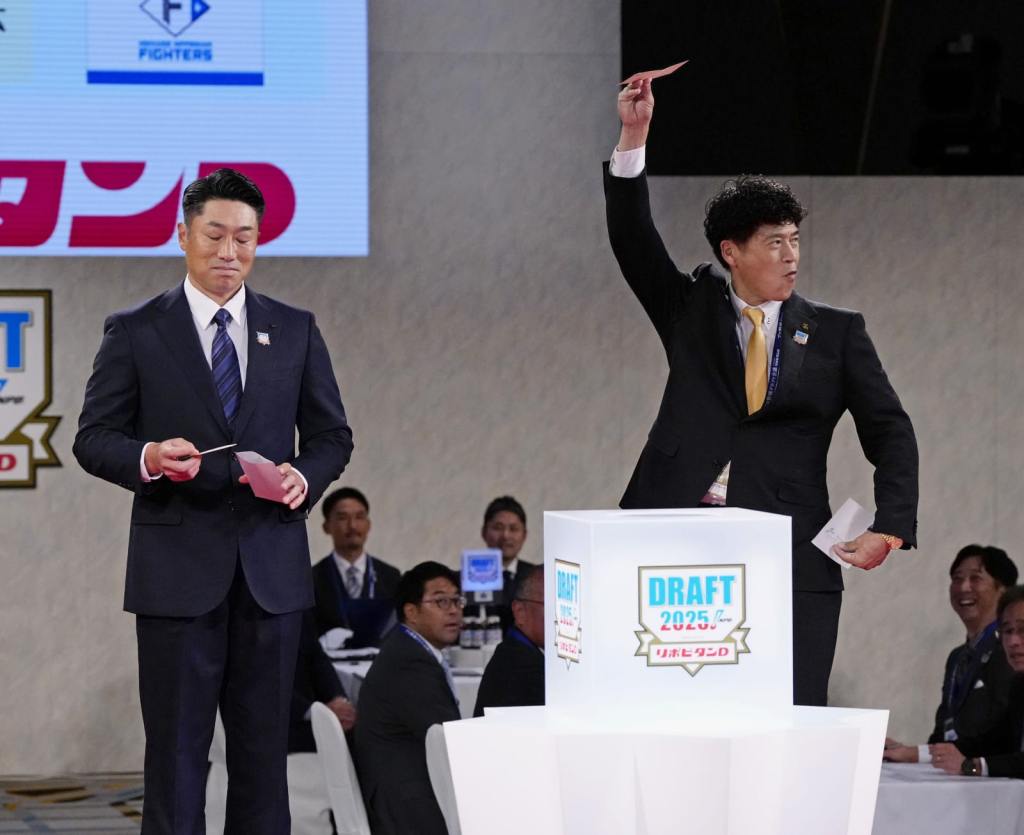 Baseball: Hawks Secure Negotiation Rights for Stanford’s Sasaki