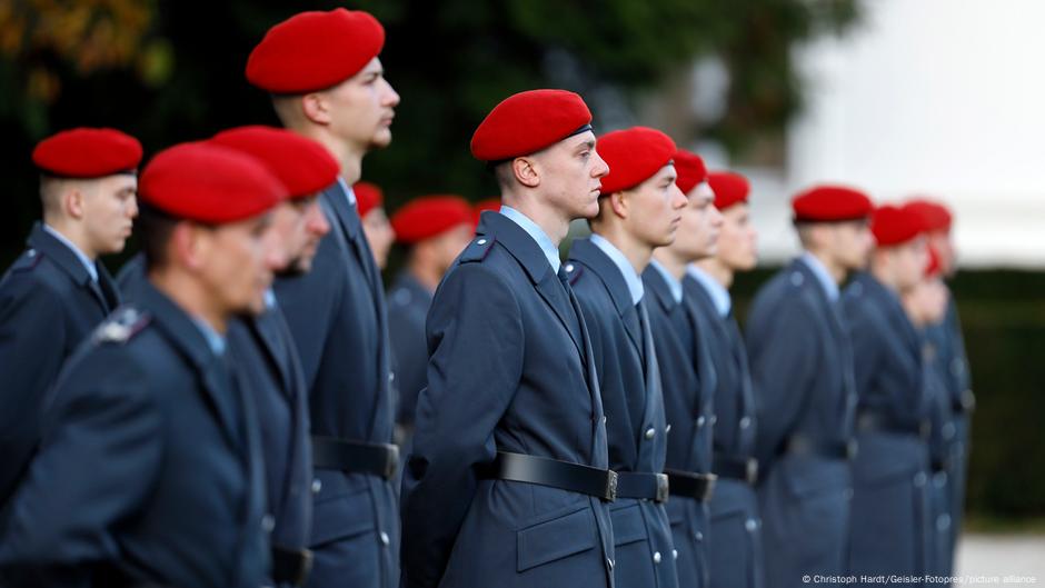 Germany: Military Chief Demands Draft Checks for All Young&nbsp;Men