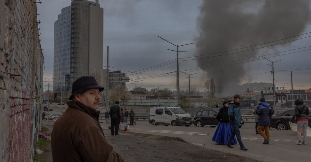 Russia attacks Kyiv following rejection of peace&nbsp;plan