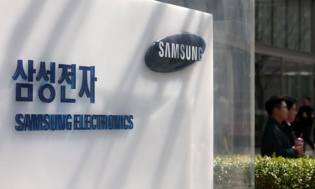 Semiconductor Surge Lifts Samsung and&nbsp;Hanmi