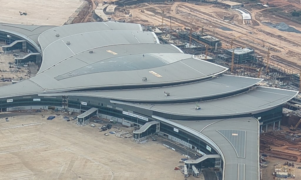 How Long Thanh Airport Surpasses Challenges with 2,500 Worker&nbsp;Shortage