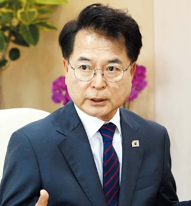 Chuncheon Lures AI Data Centers with River Water and Capital Proximity